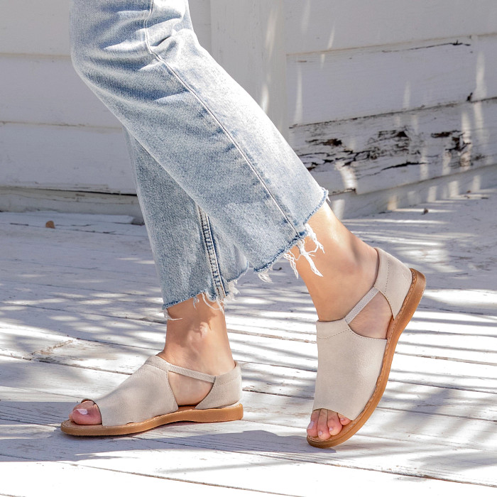 612-cove-modern-taupe-suede-br0019517-1.jpg